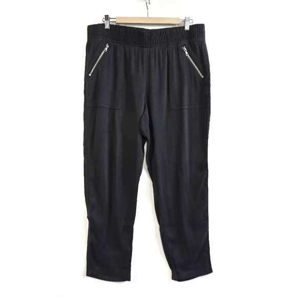 Chico's Black Ultimate Fit Ankle Joggers Pants Size 2 - Picture 1 of 13